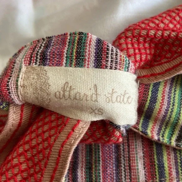 Altar’d State Size Extra Small White Embroidered Lined Tie-Back Halter Top 3451 - Picture 8 of 10